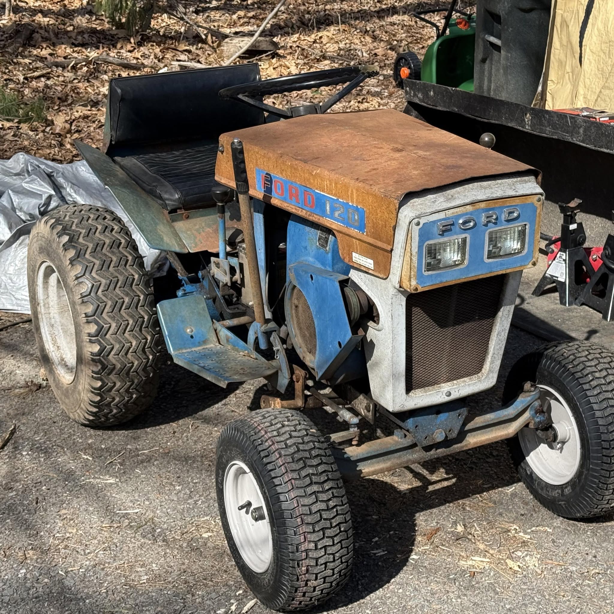 Ford 120 Garden Tractor